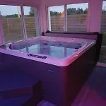 La Du Bien Etre - Jacuzzi Sauna Hammam Villa Saint-Étienne-de-Tulmont