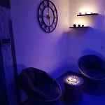 La Du Bien Etre - Jacuzzi Sauna Hammam Villa Saint-Étienne-de-Tulmont