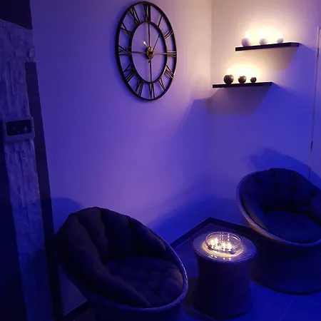 La Du Bien Etre - Jacuzzi Sauna Hammam Villa Saint-Étienne-de-Tulmont