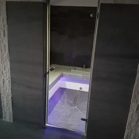 La Du Bien - Jacuzzi Sauna Hammam *